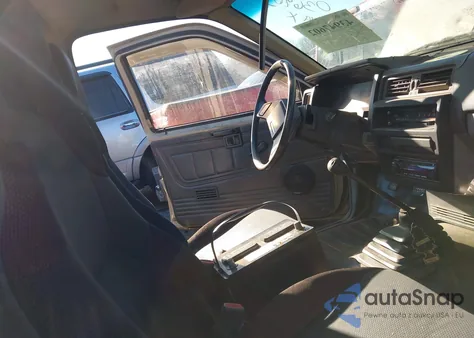 1986 Nissan D21 Short Bed from USA, damaged, VIN JN6ND11S9GW036905